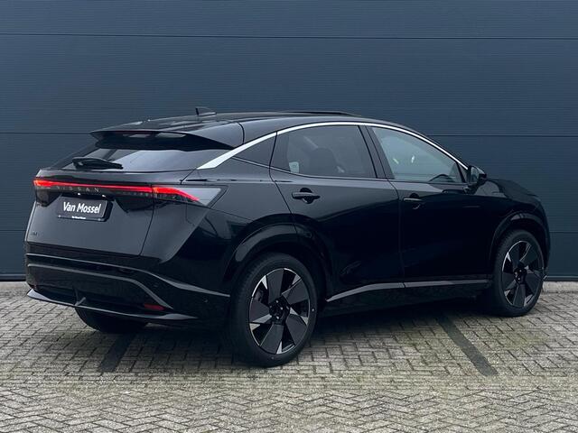 Nissan Ariya Evolve 87 kWh 242PK | Schuif-/Kanteldak | BOSE Audio | Head-Up Display | 20'' Inch Velgen | 360 Camera | Stoel- en Stuurverwarming | Apple CarPlay & Android Auto | Nieuw uit voorraad leverbaar!