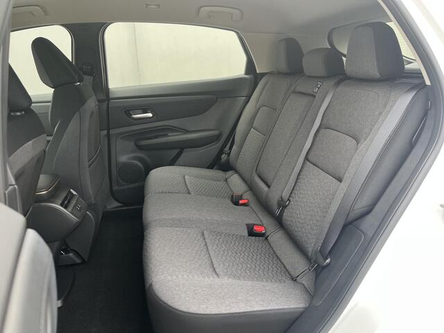 Nissan Ariya Limited Edition 91 kWh / ** ¤ 3.000 Voordeel ** Nieuw uit voorraad leverbaar ** / Apple Carplay&Android Auto / Achteruitrijcamera / Cruise Control Adaptief / Lichtmetalen Velgen 19" /