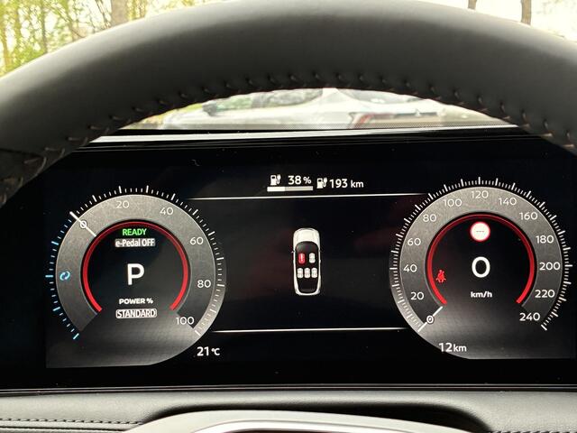 Nissan Ariya Limited Edition 91 kWh NIEUW UIT VOORRAAD LEVERBAAR | Parkeersensoren voor- en achter | Adaptieve Cruise Control | Navigatiesysteem | Warmtepomp | Apple CarPlay & Android Auto | Achteruitrijcamera | Fabrieksgarantie