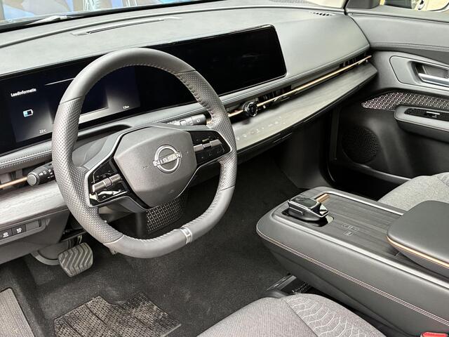 Nissan Ariya Limited Edition 91 kWh NIEUW UIT VOORRAAD LEVERBAAR | Parkeersensoren voor- en achter | Adaptieve Cruise Control | Navigatiesysteem | Warmtepomp | Apple CarPlay & Android Auto | Achteruitrijcamera | Fabrieksgarantie