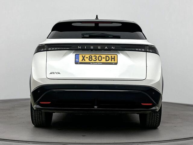 Nissan Ariya Advance 91 kWh airco automatisch | Apple Carplay/Android | cruise control adaptief met Stop&Go en stuurhulp | lederen/stof bekleding | lichtmetalen velgen 19" | navigatiesysteem full map |voorstoelen verwarmd | warmtepomp |