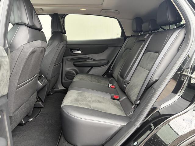 Nissan Ariya Evolve 91 kWh / SOH 99% / Stoelverwarming voor en achter / Schuif-kantel dak / Stoelventilatie / Stuurverwarming / 100% dealer onderhouden / Elektrisch verstelbare stoelen met geheugen / Elektrische achterklep / Adaptieve cruise control / Apple Carplay/Android Auto /