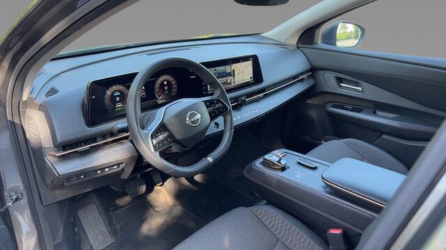 Nissan Ariya Advance 66 kWh / Trekhaak / 360Camera / Keyless / Sfeerverlichting / 19'' / CarPlay / Stoel+Stuurverwarming / Dodehoek / DAB / ACC