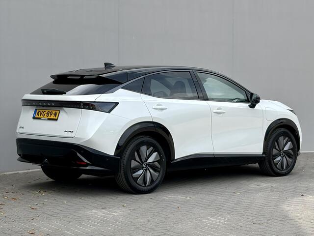 Nissan Ariya e-4ORCE Evolve 91 kWh 4WD / 306 PK / Leder / 1.500 kg Trekgewicht / Warmtepomp / 10 jaar Nissan More Garantie / Stoelverwarming voor en achter / Schuif-kantel dak / Stoelventilatie / Stuurverwarming / Rondomzicht camera / Elektrisch verstelbare stoelen met geheugen / Elektrische achterklep / Adaptieve cruise control / Apple Carplay/Android Auto /
