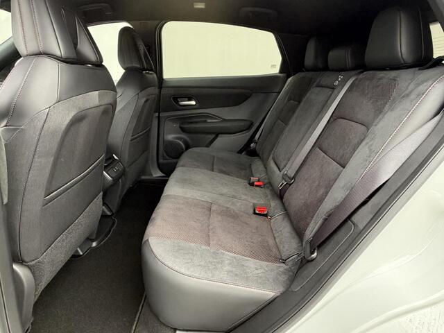 Nissan Ariya e-4ORCE Nismo 91 kWh / 435PK / 417KM WLTP / Alcantara Interieur / F1-Remlicht / Adaptieve Cruise Control / Verwarmde Voorstoelen / Elektr. Voorstoelen / 360 Camera / Elektr. Achterklep / Apple Carplay&Android Auto / Warmtepomp