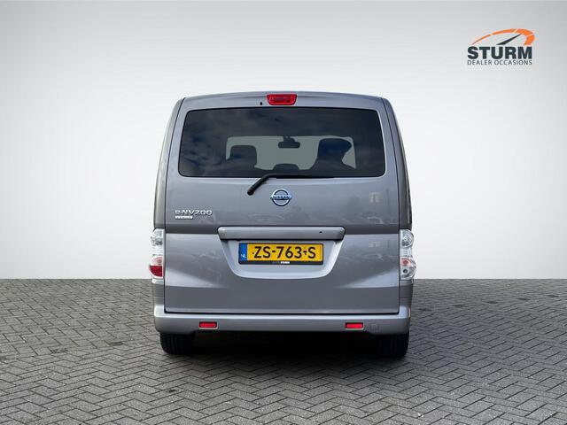 Nissan E-NV200 Evalia 40 kWh Connect Edition 7-Persoons *SUBSIDIE MOGELIJK!* | Navigatie | Camera | 2x Schuifdeur | Stuur- + Stoelverwarming | Keyless Entry | Rijklaarprijs!
