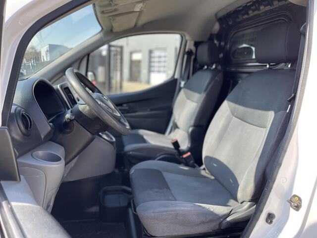 Nissan E-NV200 Optima | Cruise Control | Bluetooth Tel. | Climate Control | Lat-Om-Lat Betimmering | Elek. Ramen + Spiegels | Rijklaarprijs! (Ex. BTW)