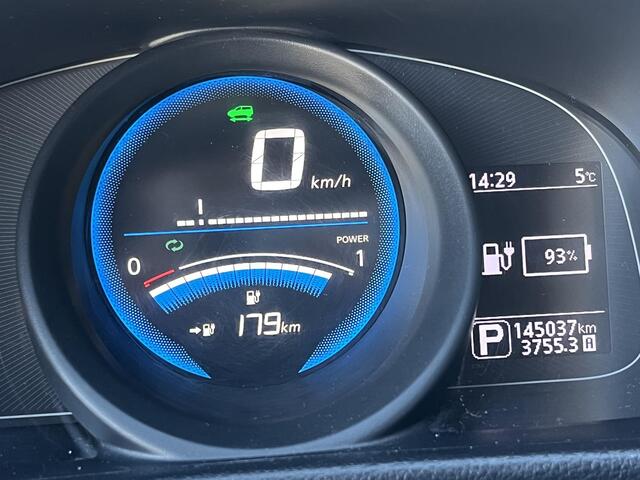 Nissan E-NV200 Business 40 kWh / Dealeronderhouden / achteruitrijcamera / cruise control / Climate Control / Parkeersensoren Achter / Stoel- & Stuurverwarming /