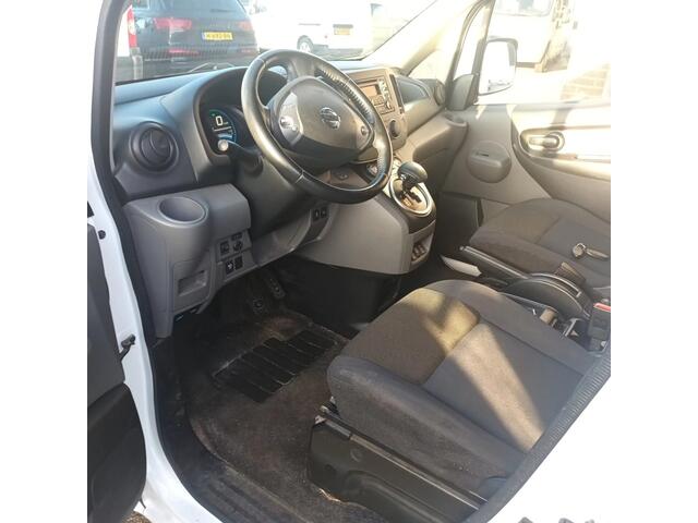 Nissan E-NV200 Business