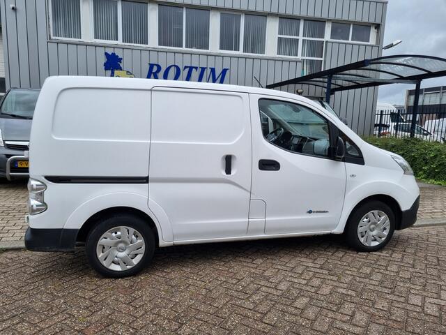 Nissan E-NV200 24 KWH Business
