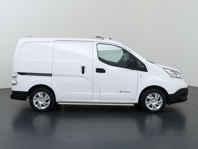 Nissan E-NV200 OPTIMA 40 kWh | SoH 88,9% | KOEL/VRIES | ZONNEPANEEL | DAG/NACHT KOELING | KOELWAGEN | KOELAUTO | SCHUIFDEUR L+R | CLIMATE CONTROL | BLUETOOTH | SIDEBARS |