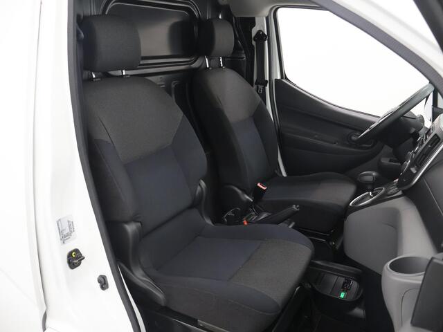 Nissan E-NV200 OPTIMA 40 kWh | SoH 88,9% | KOEL/VRIES | ZONNEPANEEL | DAG/NACHT KOELING | KOELWAGEN | KOELAUTO | SCHUIFDEUR L+R | CLIMATE CONTROL | BLUETOOTH | SIDEBARS |
