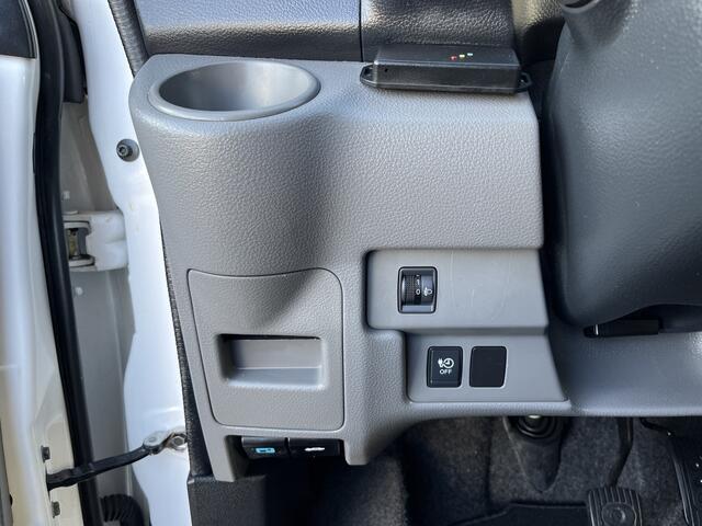 Nissan E-NV200 Visia 40 kWh Airco Telefoonverbinding 3 laadkabels Stuurwielbediening 2-Persoons