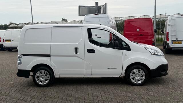 Nissan E-NV200 ZERO EMISSIE 40KWH 80KW 120PK AIRCO/ NAVIGATIE/ CRUISE CONTROL/ CAMERA/ IMPERIAAL/ 100% DEALERONDERHOUDEN – foto 4