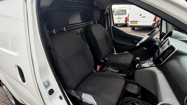 Nissan E-NV200 ZERO EMISSIE 40KWH 80KW 120PK AIRCO/ NAVIGATIE/ CRUISE CONTROL/ CAMERA/ IMPERIAAL/ 100% DEALERONDERHOUDEN – foto 6