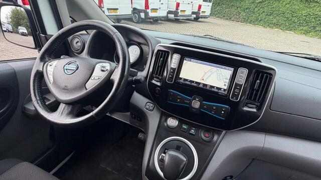 Nissan E-NV200 ZERO EMISSIE 40KWH 80KW 120PK AIRCO/ NAVIGATIE/ CRUISE CONTROL/ CAMERA/ IMPERIAAL/ 100% DEALERONDERHOUDEN – foto 8
