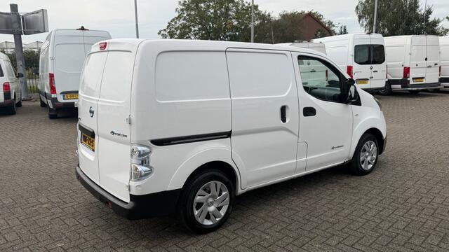 Nissan E-NV200 ZERO EMISSIE 40KWH 80KW 120PK AIRCO/ NAVIGATIE/ CRUISE CONTROL/ CAMERA/ IMPERIAAL/ 100% DEALERONDERHOUDEN – foto 9