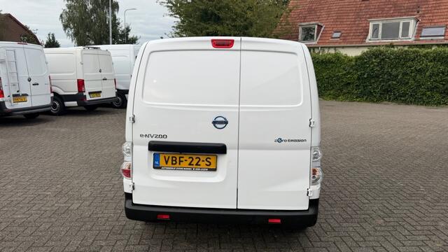 Nissan E-NV200 ZERO EMISSIE 40KWH 80KW 120PK AIRCO/ NAVIGATIE/ CRUISE CONTROL/ CAMERA/ IMPERIAAL/ 100% DEALERONDERHOUDEN – foto 10