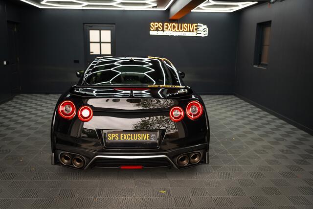 Nissan GT-R 3.8 V6 Black Edition / 1e lak / Bose / Recaro / O.Historie