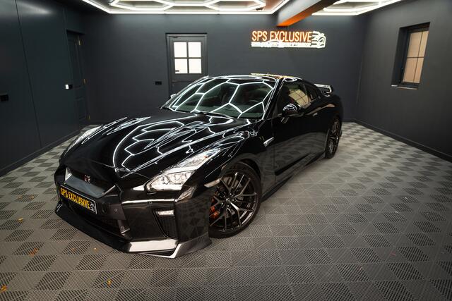 Nissan GT-R 3.8 V6 Black Edition / 1e lak / Bose / Recaro / O.Historie