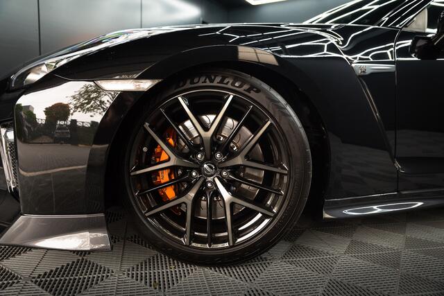 Nissan GT-R 3.8 V6 Black Edition / 1e lak / Bose / Recaro / O.Historie