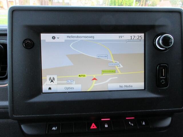 Nissan INTERSTAR 2.3 dci 180pk Automaat L3H3 N-connecta