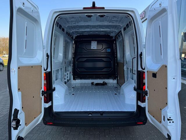Nissan INTERSTAR Interstar-e L2H2 Limited 87 kWh | 22kW AC LADER | 130kW DC SNELLADER | 3.500 KG GVW | APPLE CARPLAY/ANDROID AUTO | CAMERA |