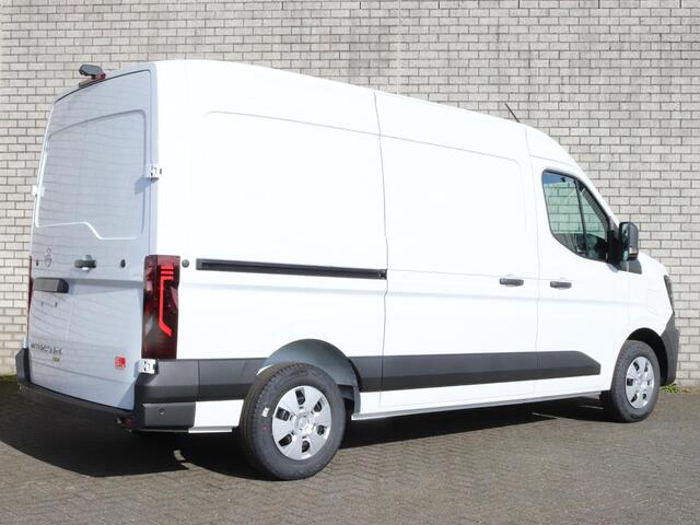 Nissan INTERSTAR Interstar-e L2H2 Limited 87 kWh | Achteruitrijcamera | Voorruitverwarming | Apple Carplay/Android Auto |