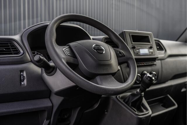 Nissan INTERSTAR 2.3 dCi Bakwagen met deuren | 164 PK | Euro 6 | Cruise | Airco | MF Stuur