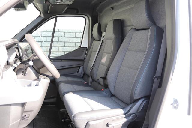 Nissan INTERSTAR Interstar-e L2H2 Limited 87 kWh | Achteruitrijcamera | Voorruitverwarming | Apple Carplay/Android Auto |