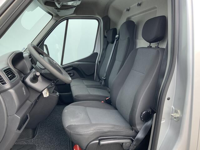 Nissan INTERSTAR 2.3 dCi L2H2 Acenta Airco Cruise 3 Zits Camera Navi Trekhaak 2500 kg Euro 6