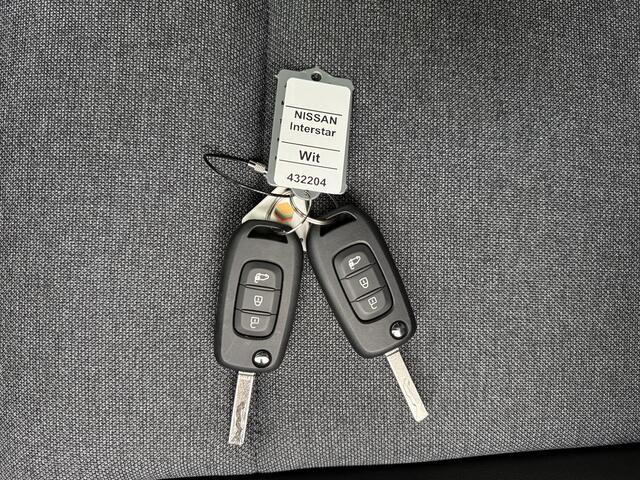 Nissan INTERSTAR L2H2 Limited 87 kWh | 400Km WLTP | 5 jaar garantie | Trekhaak 2000Kg | 22KW AC | Multimedia | Camera