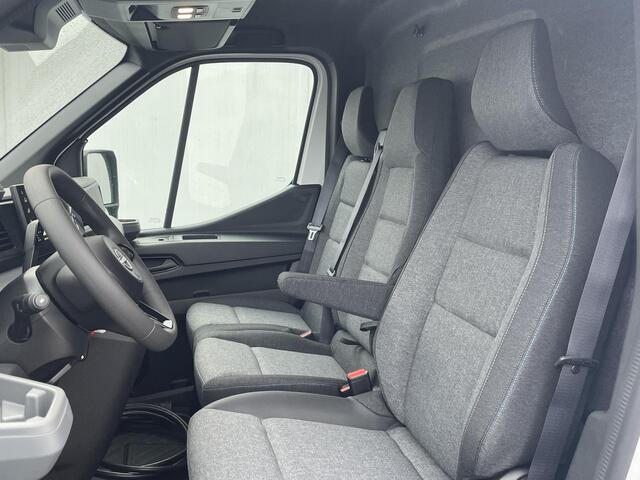 Nissan INTERSTAR -e L2H2 Limited 87 kWh / Apple Carplay-Android Auto / Achteruitrijcamera / Cruise control / Trekhaak (Trekgewicht 1500kg)