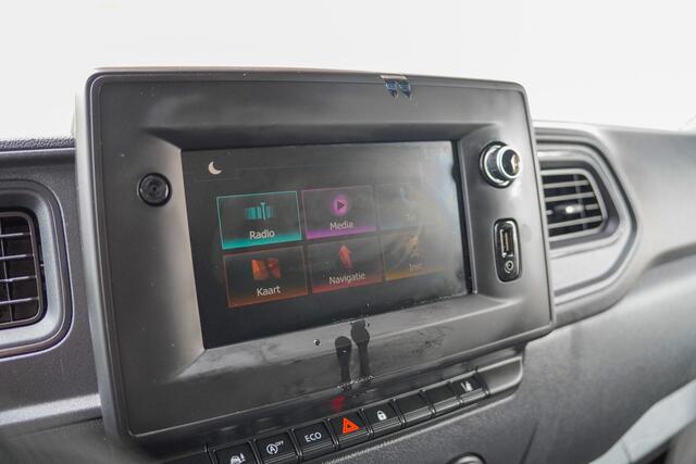Nissan INTERSTAR Bakwagen 2.3 DCI 163pk LAADKLEP LxBxH 408x205x220 2024 BPM VRIJ - CLIMA - NAVI - CRUISE
