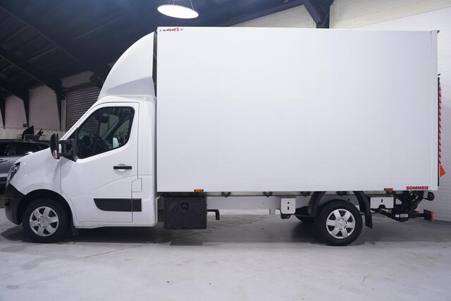 Nissan INTERSTAR 2.3 dCi 165 pk Bakwagen+Laadklep Apple Carplay Navi, Camera, Dakspoiler, Cruise Control, 3-Zits