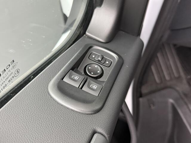 Nissan INTERSTAR 2.3DCI 165PK Dubbellucht Bakwagen+Laadklep | Dakspoiler | Airco | Cruise | 3-Zits – foto 8