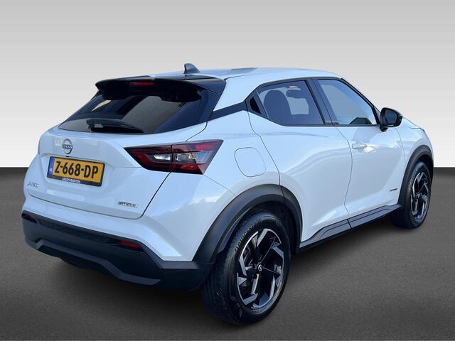 Nissan JUKE 1.6 Hybrid N-Connecta