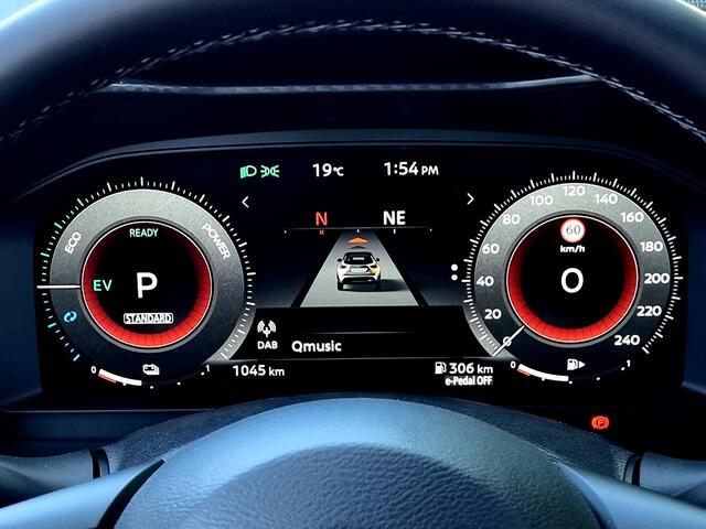 Nissan JUKE 1.6 Hybrid N-Design Automaat / Navigatie / Android Auto/Apple Carplay / Achteruitrijcamera / Cruise Control / Draadloze Telefoonlader