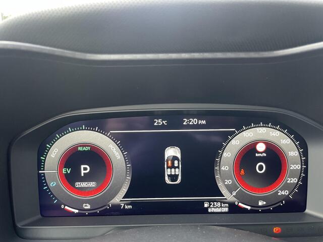 Nissan JUKE 1.6 Hybrid Tekna | Bose sound pack | 19" lichtmetalen velgen | Lederen bekleding |