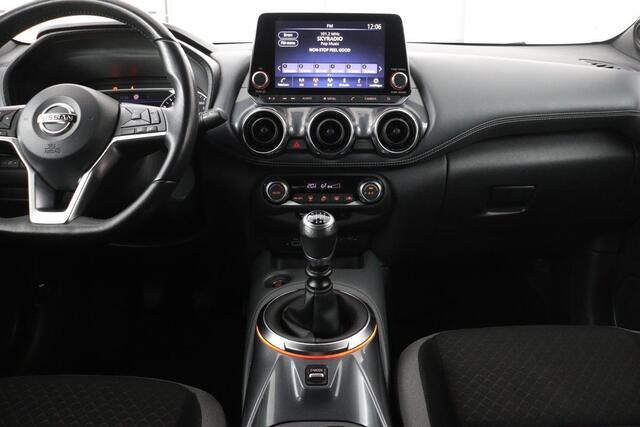 Nissan JUKE 1.0 DIG-T N-Connecta | Carplay | Camera | Full LED | Keyless | Climate control | Cruise control