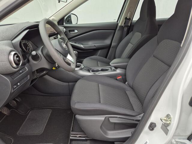 Nissan JUKE 1.0 DIG-T Acenta Handgeschakeld / Nissan Connect Navigatie / Stoelverwarming / Cruise control / Achteruitrijcamera / Apple Carplay Android Auto / Climate control / Allseason Banden /
