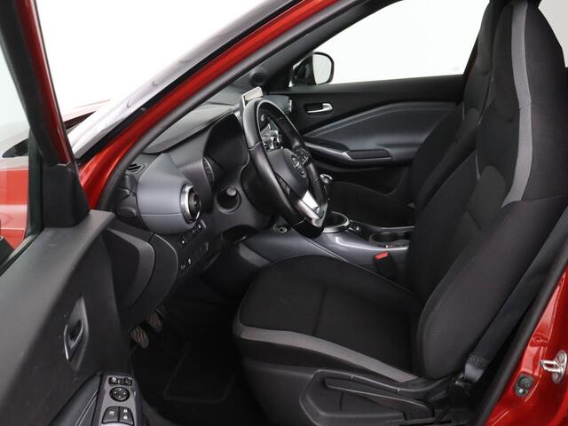 Nissan JUKE 1.0 DIG-T N-Connecta | Carplay | Keyless | Navigatie | Full LED | Climate control | Parkeerhulp | Cruise control