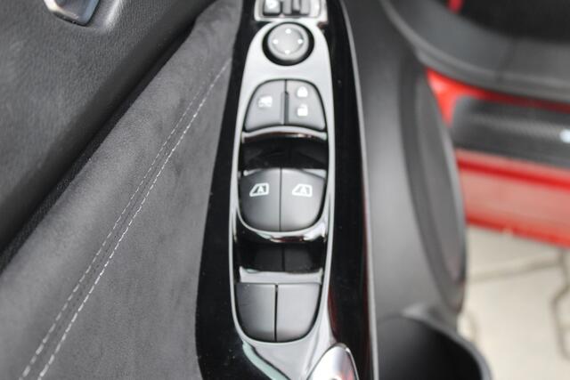 Nissan JUKE 1.0 DIG-T N-Design Trekhaak/Airco/Navigatie.