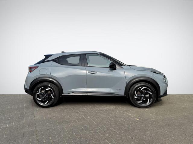 Nissan JUKE 1.6 Hybrid N-Connecta Parking Pack