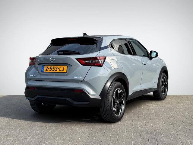 Nissan JUKE 1.6 Hybrid N-Connecta Parking Pack