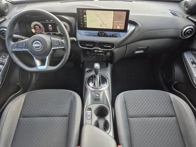 Nissan JUKE 1.0 DIG-T DCT Automaat N-Connecta / Cold pack / Allseason banden / Apple Carplay Android Auto / Cruise control / Achteruitrijcamera / Stuur-, Stoel en voorruitverwarming / Navigatie / Keyless Entry/Start / Climate control /