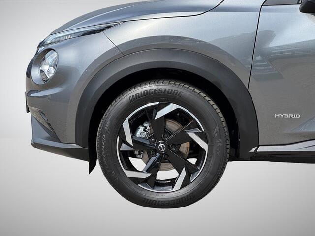 Nissan JUKE 1.6 Hybrid Tekna Sound + Cold Pack