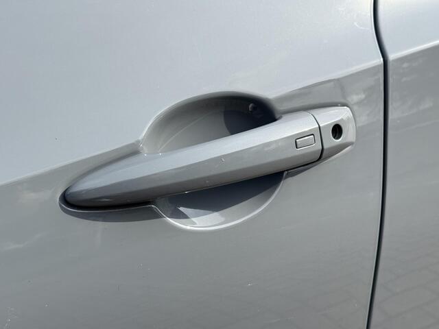 Nissan JUKE 1.0 DIG-T Kiiro / Eerste Eigenaar / Dealer Onderhouden / Lage Km Stand / Navigatie / Keyless / Stoel Verwaming /