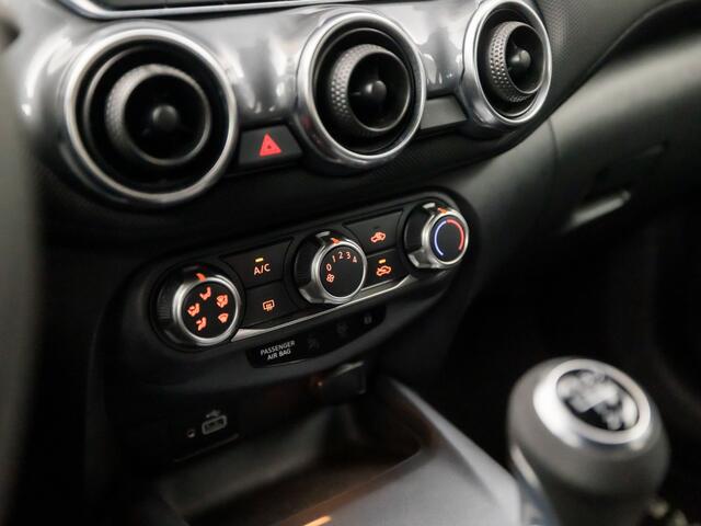 Nissan JUKE 1.0 DIG-T Acenta Sport (APPLE CARPLAY, GROOT NAVI, CAMERA, LED KOPLAMPEN, SPORTSTOELEN, ZWART HEMEL, LANE ASSIST, CRUISE, NIEUWSTAAT)