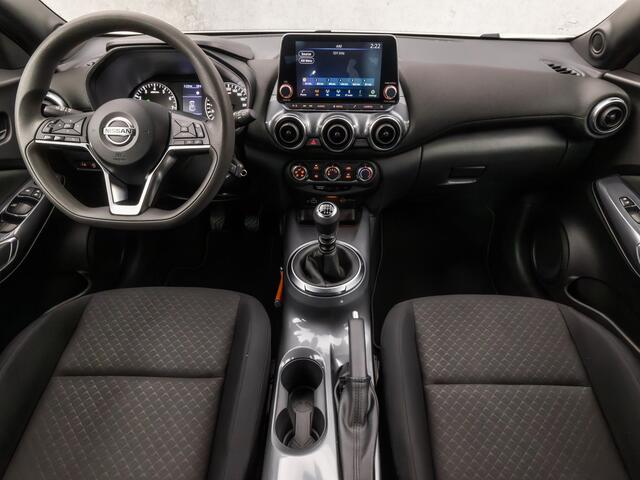 Nissan JUKE 1.0 DIG-T Acenta Sport (APPLE CARPLAY, GROOT NAVI, CAMERA, GETINT GLAS, LM VELGEN, LED KOPLAMPEN, SPORTSTOELEN, CRUISE, ZWART HEMEL, NIEUWE APK, NIEUWSTAAT)